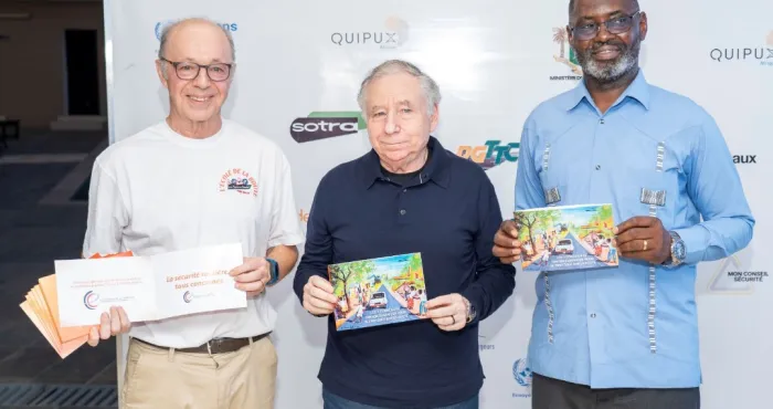 14eme-semaine-nationale-de-la-securite-routiere-le-gouvernement-satisfait-du-changement-de-comportement-des-usagers-o-800-casques-offerts-aux-motocyclistes-de-bouake