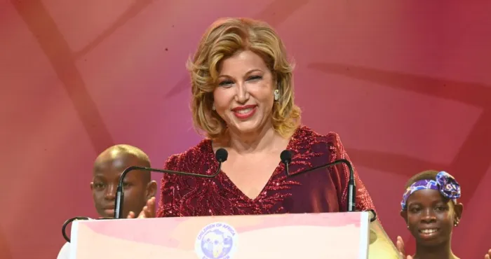 diner-de-gala-de-la-fondation-children-of-africa-dominique-ouattara-mobilise-des-fonds-pour-les-enfants-malades-du-coeur