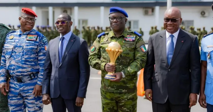 trophee-tour-can-2023-les-forces-de-defense-et-de-securite-a-lhonneur