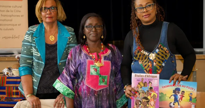 litterature-salon-africain-du-livre-de-paris-plusieurs-editeurs-et-auteurs-ivoiriens-vendent-les-lettres-ivoiriennes-a-paris