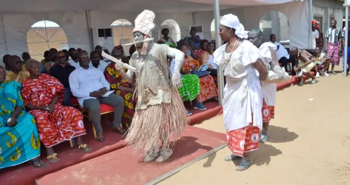 grand-bassam-fete-de-generation-a-moossou-les-aboure-celebrent-le-ofwa-dans-la-ferveur