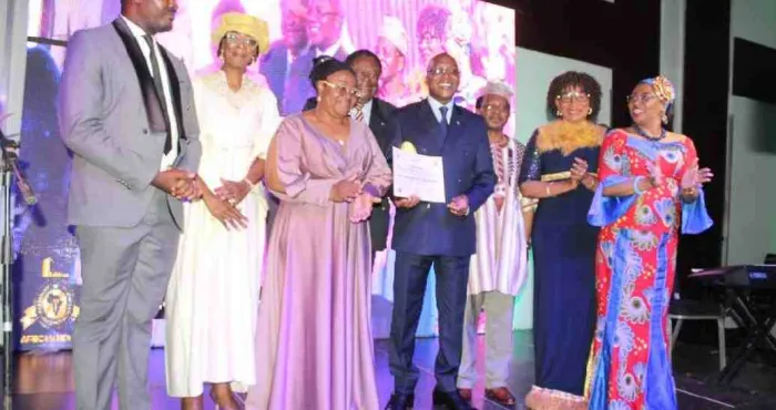 distinction-le-leadership-africain-en-sante-prime-a-yaounde-en-novembre