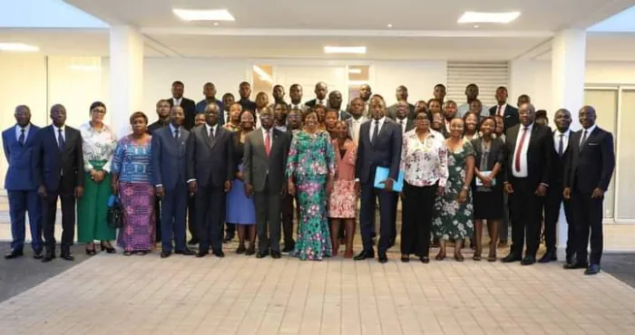 institut-de-formation-politique-amadou-gon-coulibaly-les-auditeurs-decouvrent-le-senat-et-son-fonctionnement