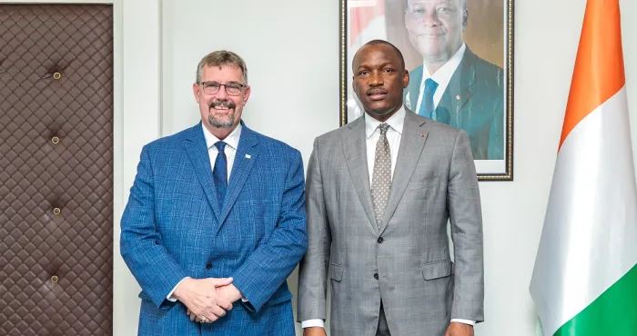 formation-volontariat-education-des-jeunes-la-cote-divoire-et-le-canada-signent-dimportants-accords
