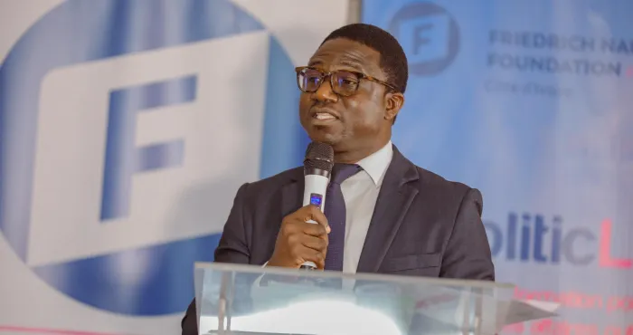 interview-magloire-ndehi-chef-de-bureau-de-la-fondation-friedrich-naumann-en-cote-divoire