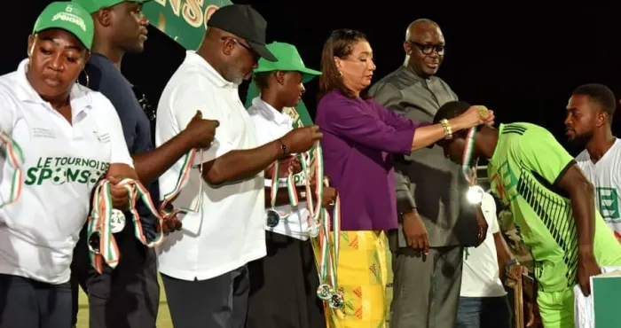 tournoi-des-sponsors-1ere-edition-la-gestoci-gere-le-trophee