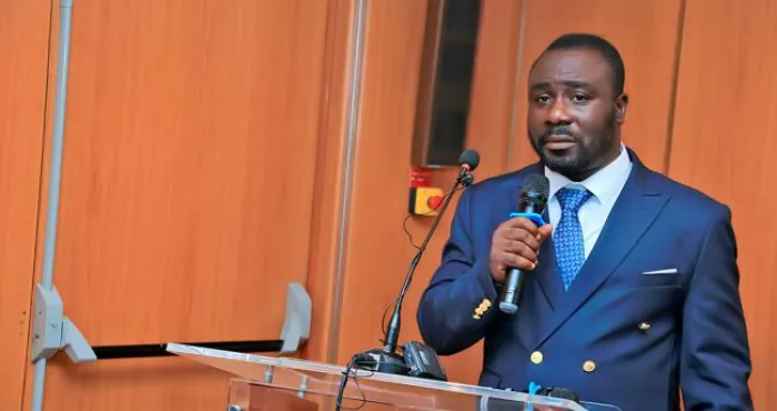 gestion-de-letat-les-observateurs-des-medias-rendent-hommage-a-alassane-ouattara-pour-le-developpement-du-pays