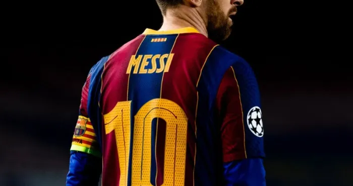 coup-de-tonnerre-le-barca-annonce-le-depart-de-messi