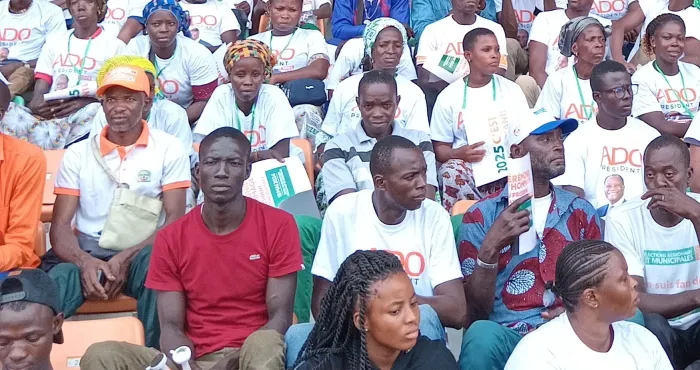 korhogo-hommage-au-chef-de-letat-alassane-ouattara-le-stade-amadou-gon-coulibaly-affiche-complet