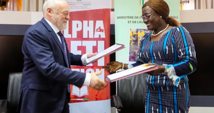 education-nationale-la-cote-divoire-et-lespagne-signent-un-accord-au-profit-des-enseignants