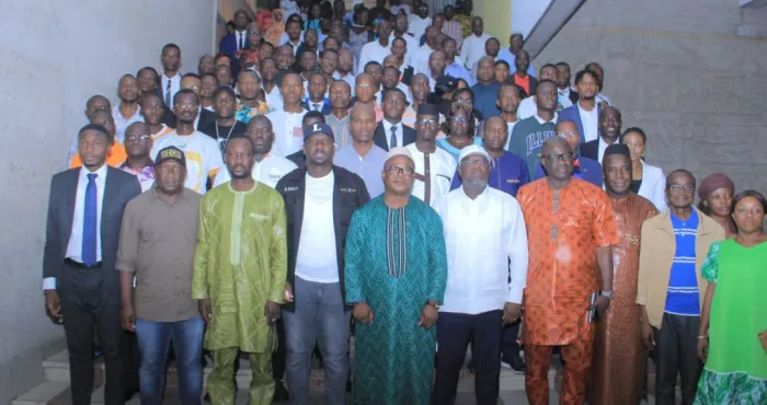 investiture-de-la-coordination-estudiantine-de-epr-solomann-abraham-sanogo-confie-une-importante-mission-aux-etudiants-pour-la-victoire-de-ouattara-en-2025