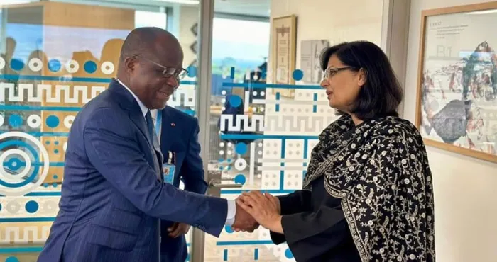 couverture-vaccinale-en-cote-divoire-pierre-dimba-echange-avec-la-directrice-executive-de-gavi
