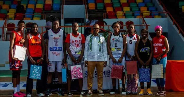 basket-ball-all-stars-game-du-haut-de-gamme-et-des-recompenses