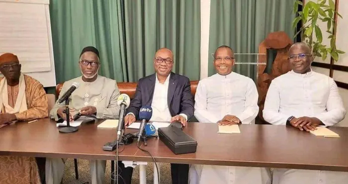 cote-divoire-football-don-histoirique-des-champions-dafrique-aux-confessions-religieuses