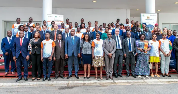 amelioration-des-competences-impact-sur-les-revenus-des-jeunes-beneficiaires-la-banque-mondiale-felicite-la-cote-divoire-pour-la-reussite-des-projets-jeunes