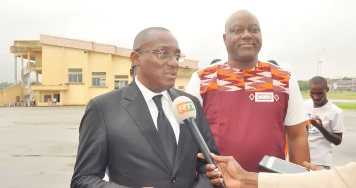 debat-sur-le-panafricanisme-claude-sahi-opte-pour-le-courant-de-felix-houphouet-boigny
