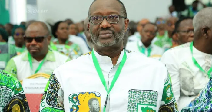 affaire-houphouet-boigny-buvait-du-bandji-dans-chaque-village-dabidjan-a-yamoussoukro-le-mensonge-de-trop-de-tidjane-thiam