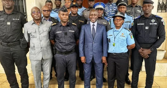 yopougon-le-maire-adama-bictogo-preside-un-conseil-de-securite