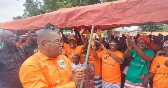 tournee-de-sensibilisation-des-militants-rhdp-du-guemon-serey-doh-mobilise-ses-troupes-pour-2025