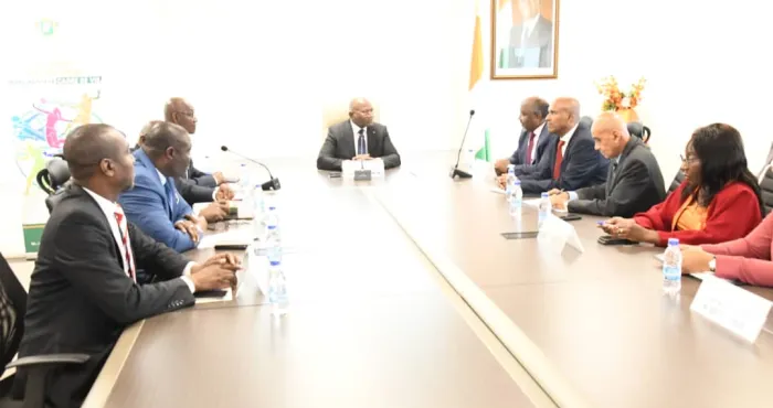 cooperation-sud-sud-education-en-fin-de-mission-a-abidjan-des-experts-djiboutiens-ont-presente-leur-bilan-au-ministre-adje-silas-metch