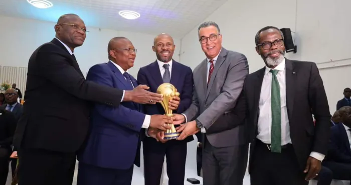 can-2023-cinq-mois-apres-la-competition-mahama-coulibaly-offre-au-monde-le-beau-livre-de-la-can-de-lhospitalite