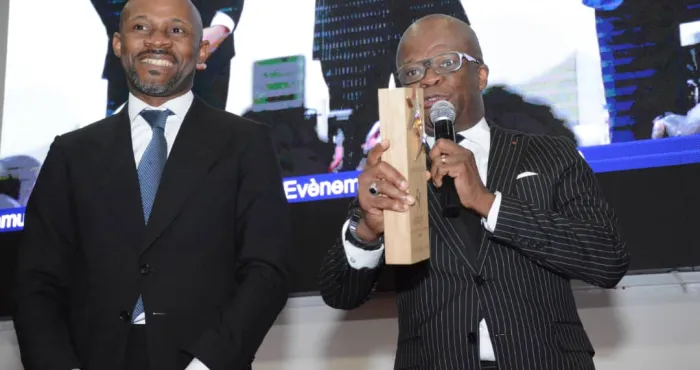 11e-edition-des-ascom-yves-zogbo-rafle-le-prix-de-la-personnalite