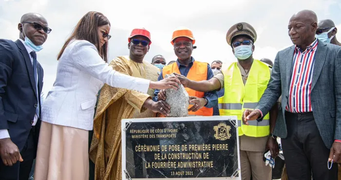 securite-et-mobilite-routiere-amadou-kone-pose-la-1ere-pierre-de-la-fourriere-administrative
