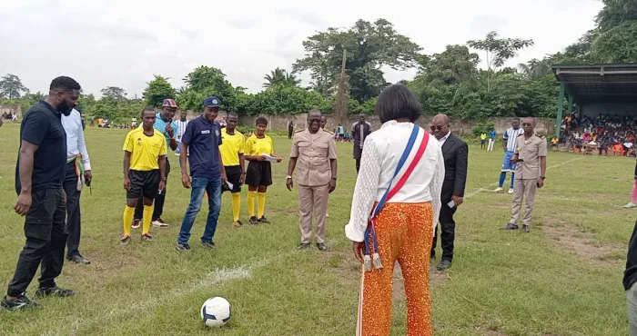 agboville-tournoi-international-de-football-wahou-chocolat-valoriser-le-cacao-ivoirien-a-travers-le-football