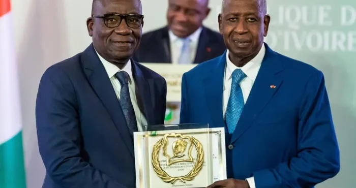 prix-dexcellence-2024-porteo-meilleur-entreprise-du-secteur-des-routes