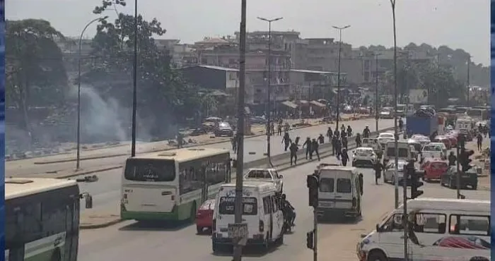 abobo-anador-affrontements-entre-les-ferrailleurs-et-la-police-municipale