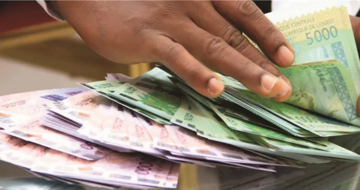 comptes-bancaires-et-mobile-money-comment-toucher-largent-dun-proche-decede