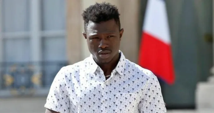 france-le-reve-brise-du-malien-mamoudou-gassama