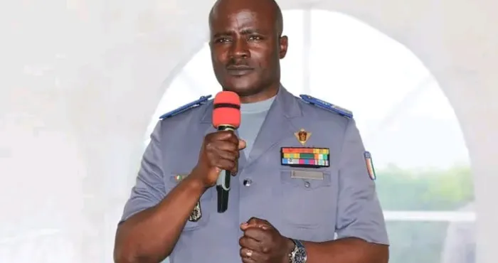 ecole-de-gendarmerie-dabidjan-encadreurs-et-instructeurs-distingues-par-le-colonel-major-camara-alain