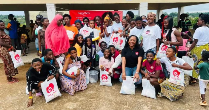 hygiene-menstruelle-250-jeunes-filles-sensibilisees-a-abie-et-loviguie
