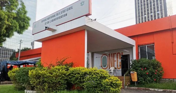 delivrance-de-cni-loneci-lance-une-operation-speciale-denrolement-a-la-carte-nationale-didentite