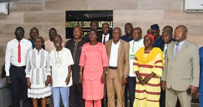 greve-annoncee-des-enseignants-3-syndicats-disent-non