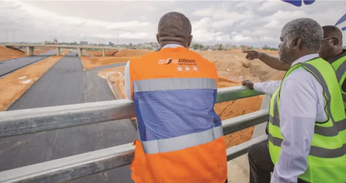 special-an-1-du-pm-beugre-mambe-acceleration-et-supervision-des-grands-chantiers-lingenieur-a-la-manoeuvre