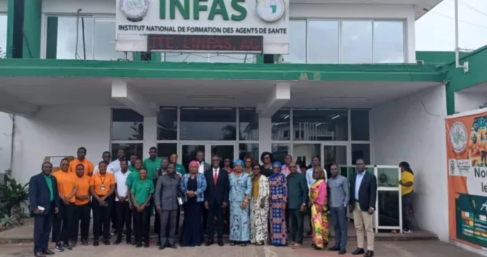 cote-divoire-excellence-dans-le-secteur-de-la-sante-la-caravane-agent-de-sante-nouveau-de-linfas-fait-des-emules