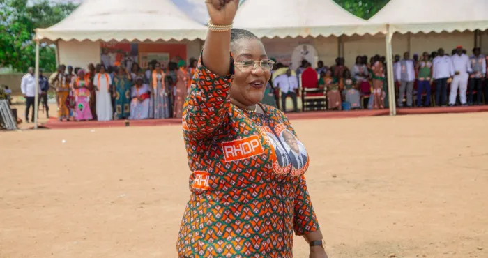 fin-de-la-tournee-de-luf-rhdp-dans-le-gontougo-les-femmes-prennent-les-devants-de-la-victoire-du-president-ouattara-en-2025