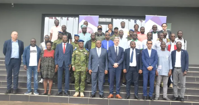 lutte-contre-le-terrorisme-une-trentaine-de-journalistes-formes-pour-une-couverture-ethique-et-responsable