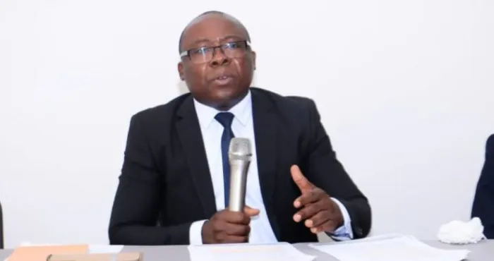 interview-relevement-de-la-note-de-la-cote-divoire-par-lagence-standard-and-poors-pr-prao-seraphin-explique-les-enjeux-de-cette-notation-et-ses-retombees-pour-le-pays