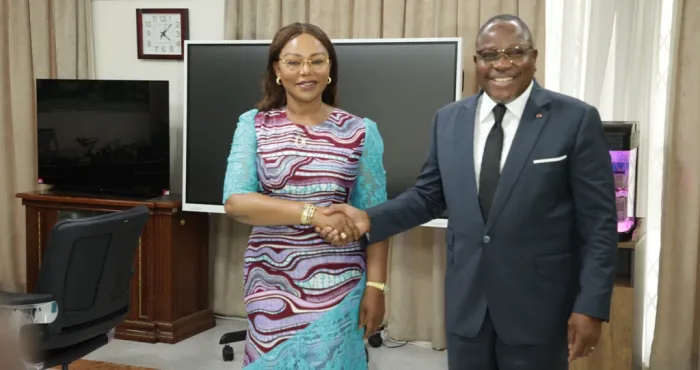 plaidoyer-pour-faciliter-lenrolement-des-femmes-vulnerables-sur-la-liste-electorale-le-president-de-la-cei-donne-une-suite-favorable-a-une-requete-de-la-ministre-nasseneba-toure