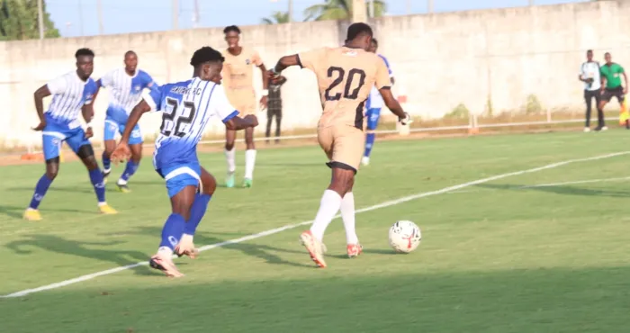 ligue-1-lonaci-bouake-fc-afad-plateau-0-0-okahi-guy-franck-sort-lafad-du-bourbier-de-bouake-fc