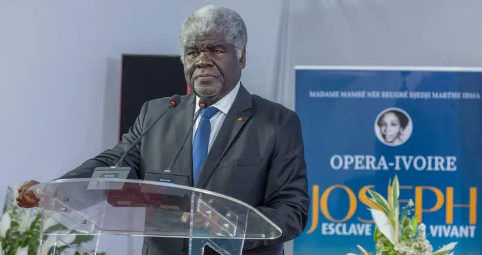 dedicace-a-titre-posthume-du-livre-joseph-esclave-du-dieu-vivant-le-testament-de-feue-mme-beugre-mambe-aux-ivoiriens