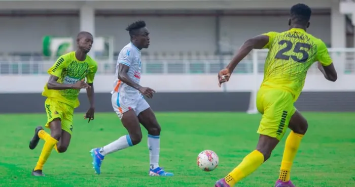 7e-de-la-ligue-1-lafad-toujours-leader