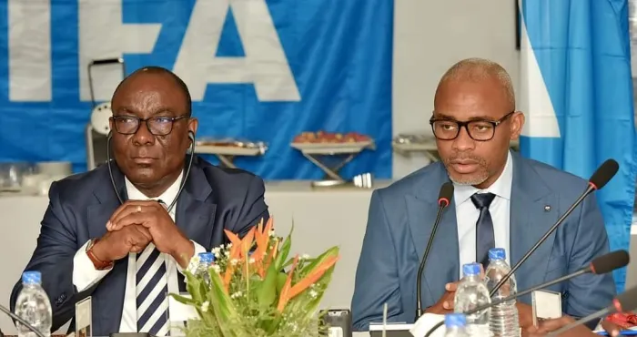 football-projet-var-en-cote-divoire-un-pas-vers-lamelioration-de-larbitrage