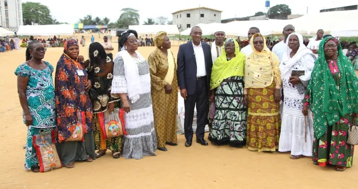soutien-aux-veuves-de-cote-divoire-claude-sahy-annonce-louverture-dun-centre-pour-les-veuves-dans-le-tonkpi