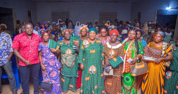 revision-de-la-liste-electorale-harlette-badou-face-aux-femme-darrah-il-faut-que-le-moronou-pese-lourd-dans-la-victoire-en-2025-de-notre-leader