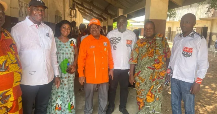 revision-de-la-liste-electorale-la-coordination-regionale-rhdp-de-cocody-visite-des-sites-denrolement