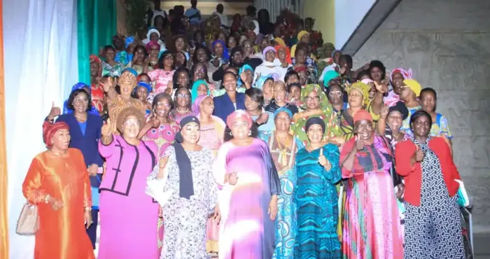 ceremonie-dhommage-des-femmes-elues-et-des-institutions-a-ouattara-mariam-traore-pco-nous-voulons-dire-merci-au-president-pour-avoir-permis-datteindre-30-des-femmes-dans-les-instances-dirigeantes